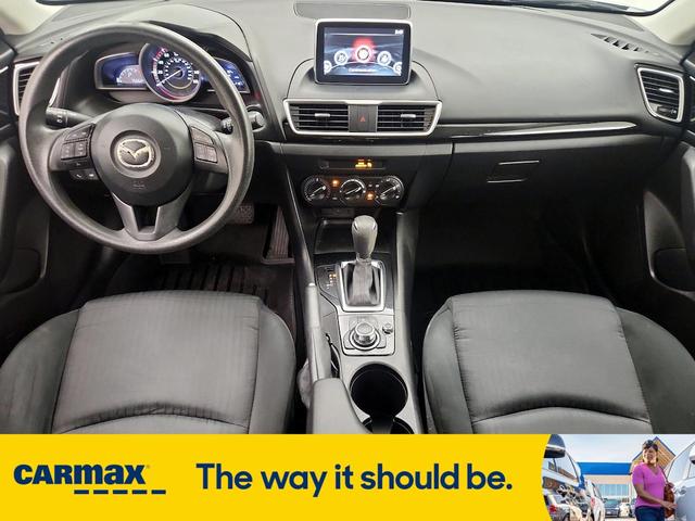 Photo of 2015 Gray Mazda Mazda3