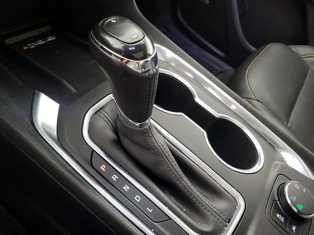Photo of 2020 Black Chevrolet Traverse