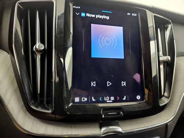 Photo of 2025 Black Volvo XC60