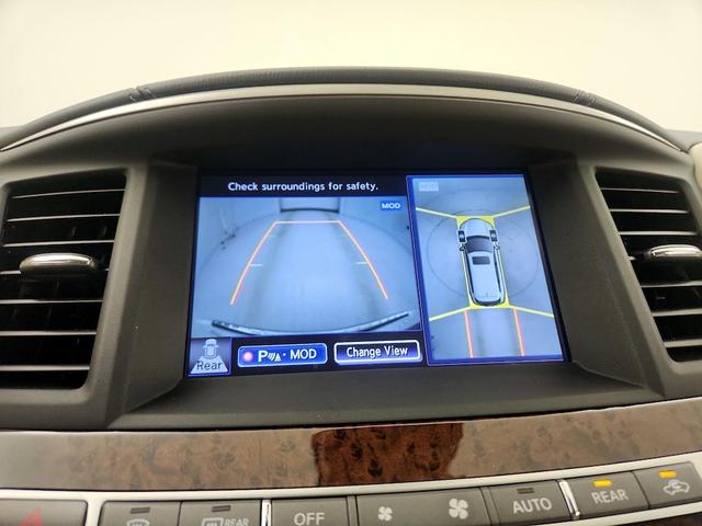 Photo of 2016 White INFINITI QX60