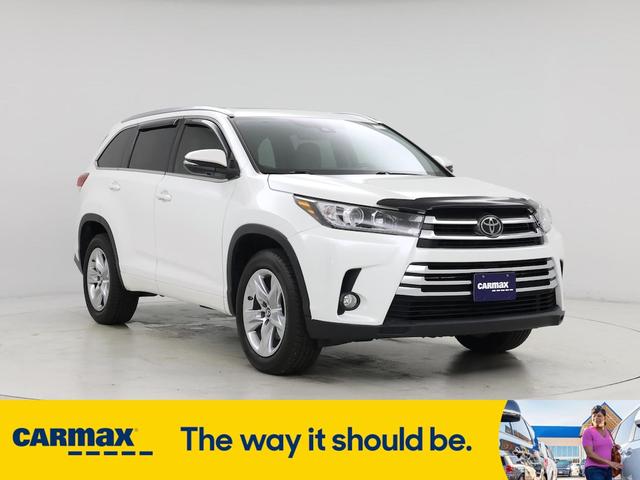 2017 Toyota Highlander