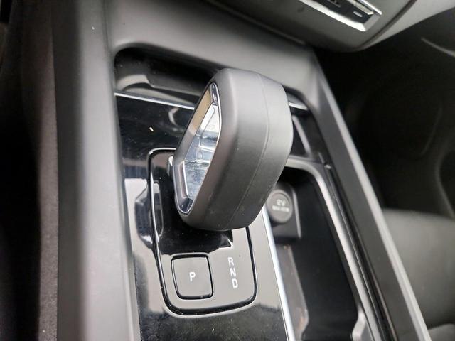 Photo of 2025 White Volvo XC60