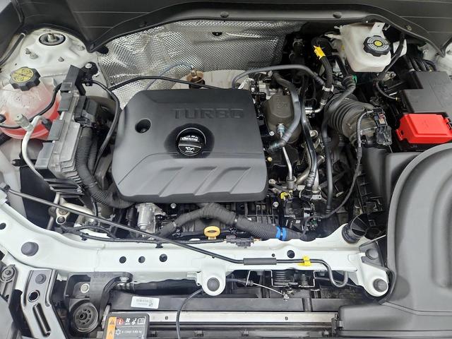 Photo of 2021 White Chevrolet Trailblazer