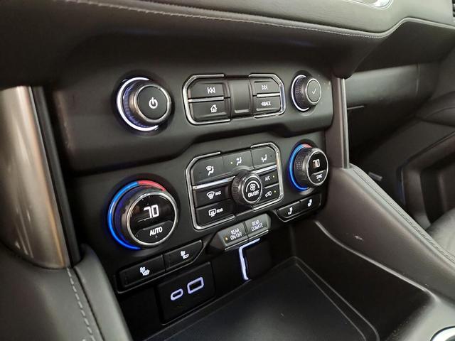Photo of 2021 Black Chevrolet Tahoe