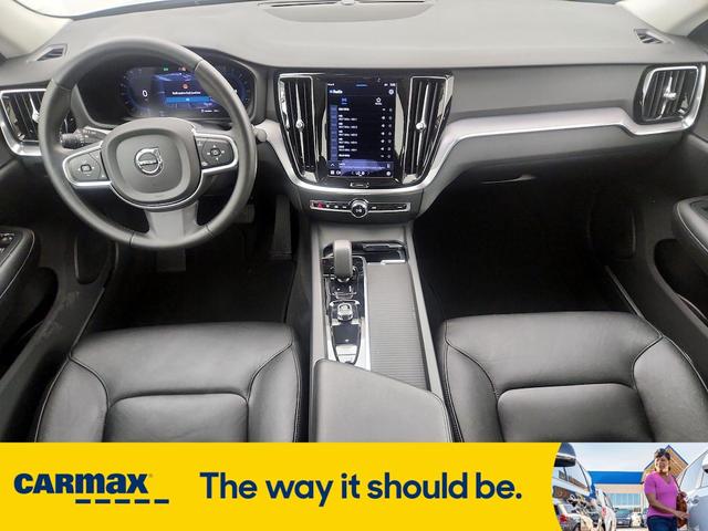 Photo of 2024 Blue Volvo S60