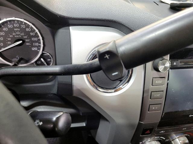 Photo of 2017 Black Toyota Tundra