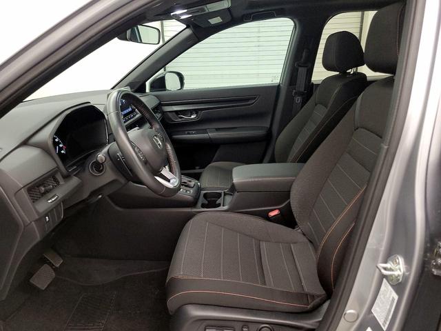 Photo of 2023 Silver Honda CR-V Hybrid