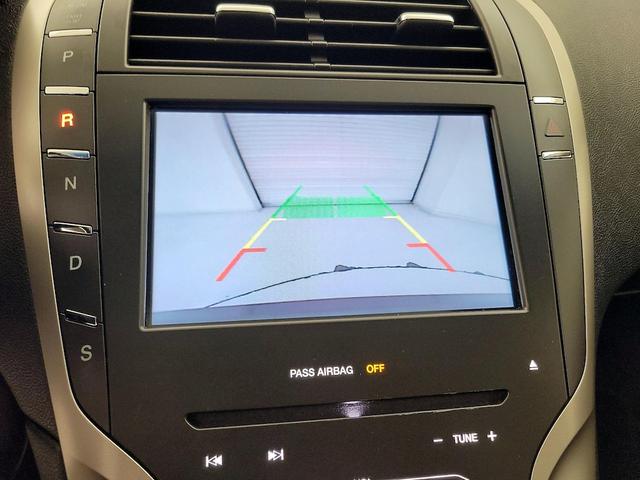 Photo of 2016 Gray Lincoln MKZ