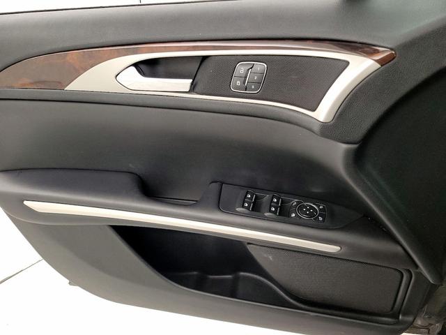 Photo of 2016 Gray Lincoln MKZ