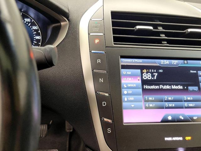 Photo of 2016 Gray Lincoln MKZ