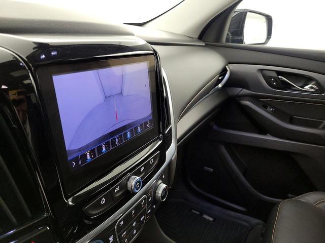 Photo of 2020 Black Chevrolet Traverse