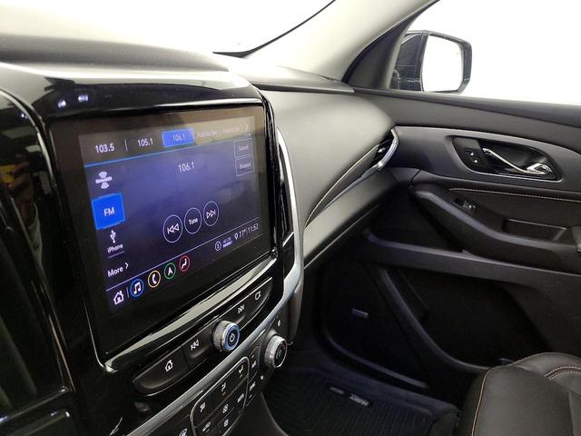 Photo of 2020 Black Chevrolet Traverse