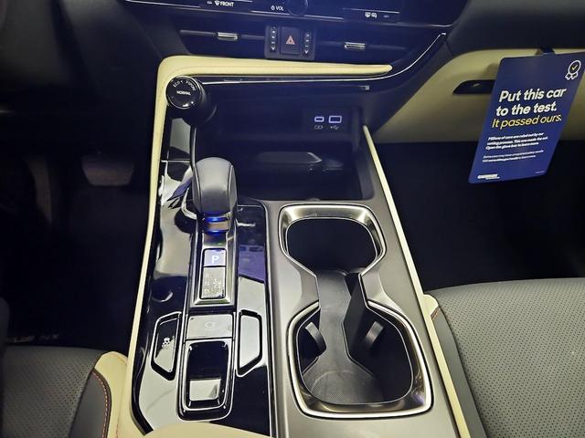 Photo of 2024 Tan Lexus NX 250