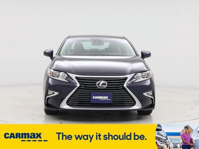Photo of 2017 Blue Lexus ES 350