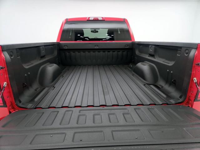 Photo of 2016 Red Chevrolet Silverado 1500