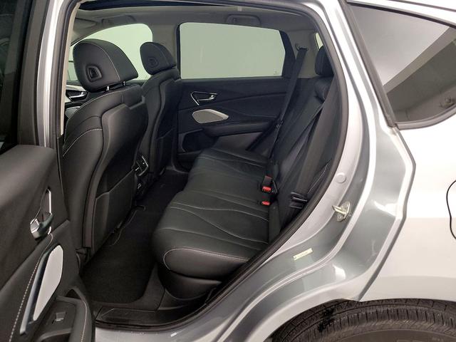 Photo of 2021 Silver Acura RDX