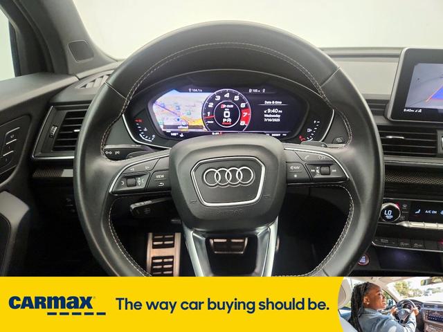 Photo of 2019 White Audi SQ5