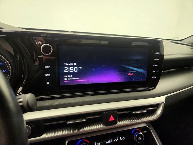 Photo of 2023 Gray Kia K5