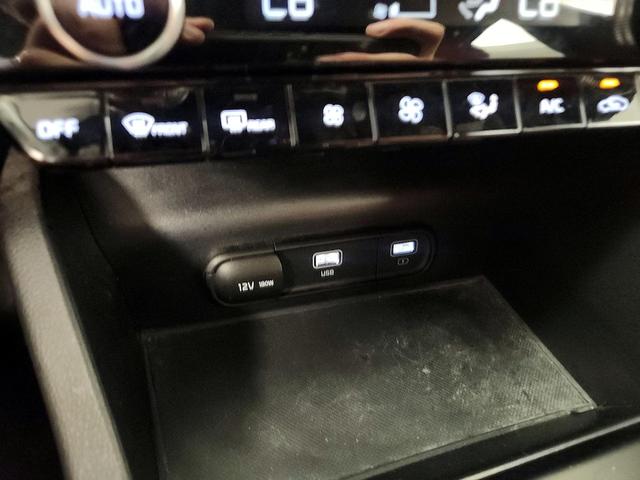 Photo of 2023 Gray Kia K5