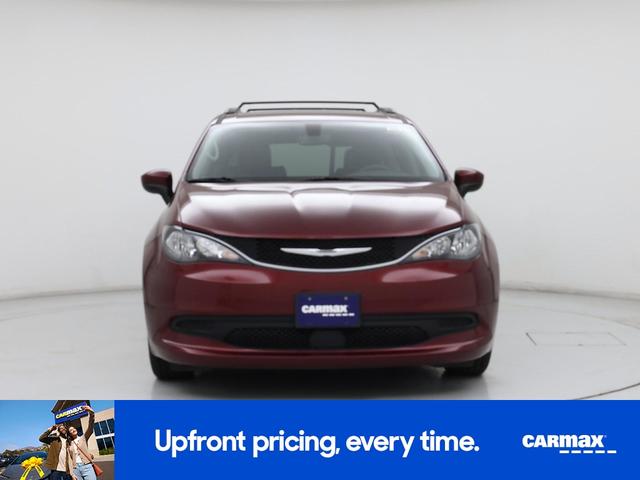 Photo of 2021 Burgundy Chrysler Voyager
