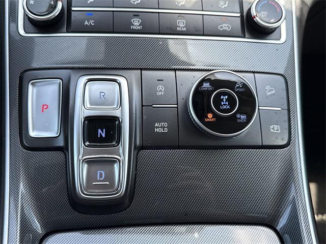 Photo of 2022 Shimmering Silver Pearl Hyundai SANTA FE
