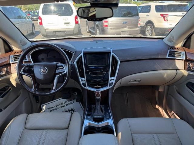 Photo of 2014 White Cadillac SRX
