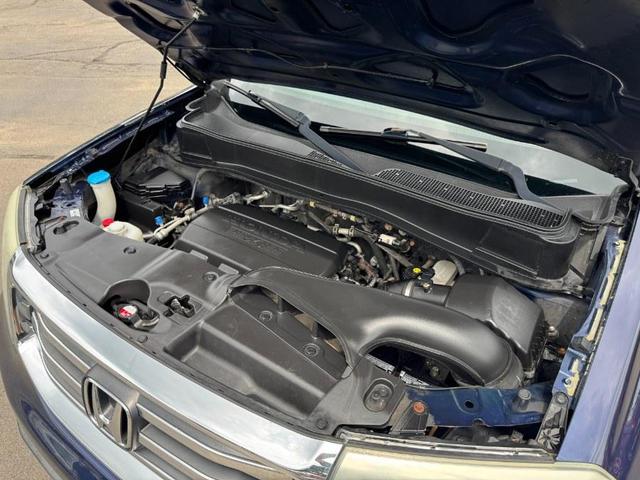 Photo of 2013 Obsidian Blue Pearl Honda Pilot