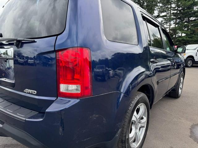 Photo of 2013 Obsidian Blue Pearl Honda Pilot