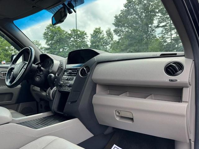 Photo of 2013 Obsidian Blue Pearl Honda Pilot