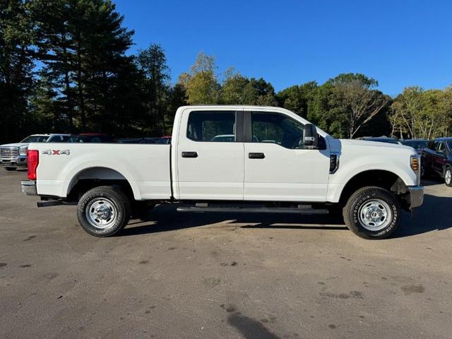 Photo of 2019 Oxford White Ford F-250