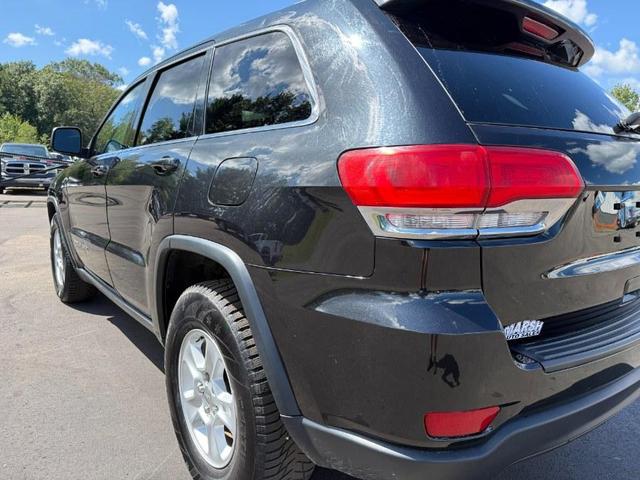 Photo of 2015 Brilliant Black Crystal Pearlcoat Jeep Grand Cherokee
