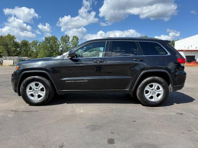 Photo of 2015 Brilliant Black Crystal Pearlcoat Jeep Grand Cherokee