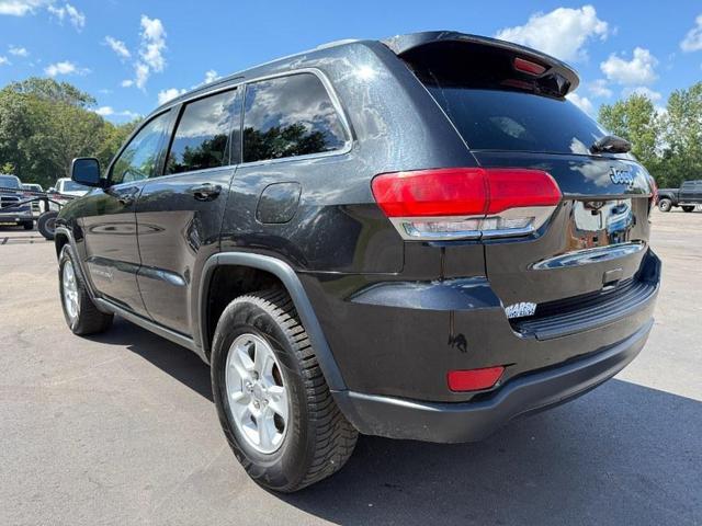 Photo of 2015 Brilliant Black Crystal Pearlcoat Jeep Grand Cherokee