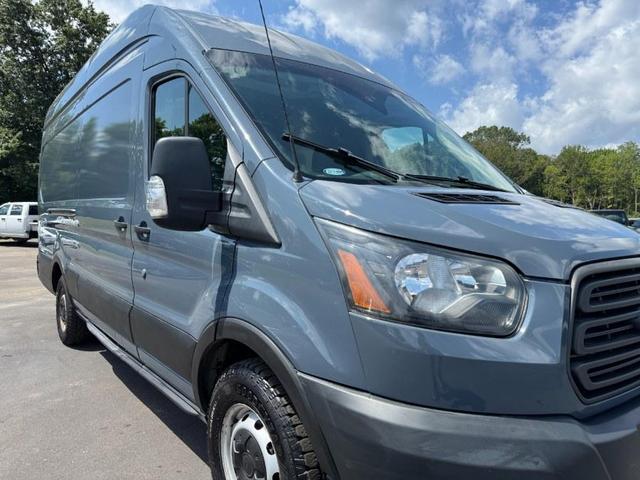 Photo of 2019 Blue Jeans Metallic Ford Transit-250