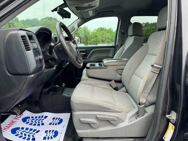 Photo of 2016 Gray Chevrolet Silverado 1500