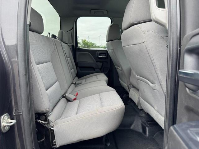 Photo of 2016 Gray Chevrolet Silverado 1500