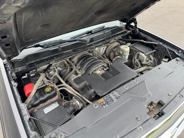 Photo of 2016 Gray Chevrolet Silverado 1500