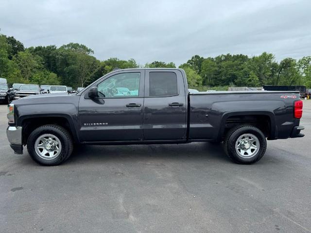 Photo of 2016 Gray Chevrolet Silverado 1500