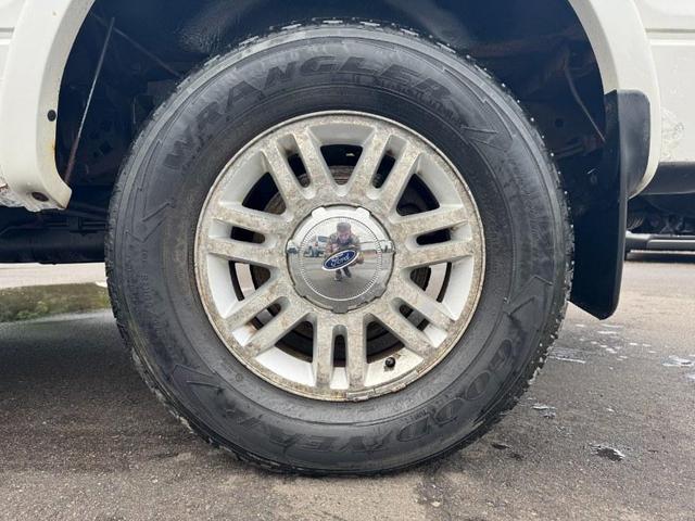 Photo of 2012 White Ford F-150