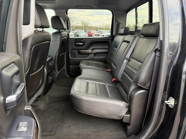 Photo of 2015 Onyx Black GMC Sierra 2500