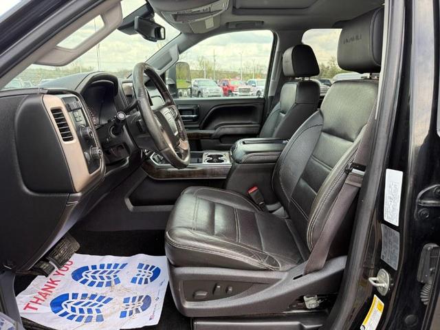 Photo of 2015 Onyx Black GMC Sierra 2500