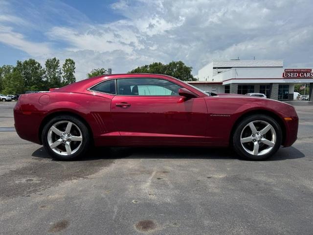 Photo of 2011 Red Chevrolet Camaro