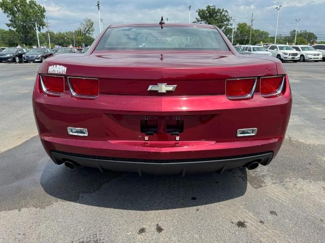 Photo of 2011 Red Chevrolet Camaro