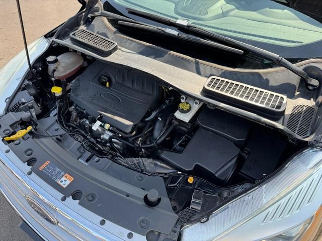 Photo of 2017 Shadow Black Ford Escape