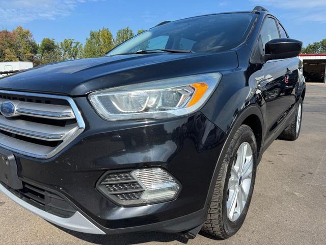 Photo of 2017 Shadow Black Ford Escape