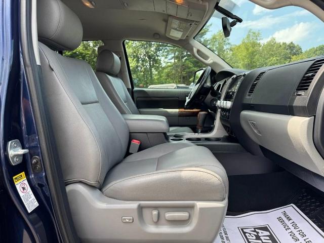 Photo of 2012 Nautical Blue Metallic Toyota Tundra