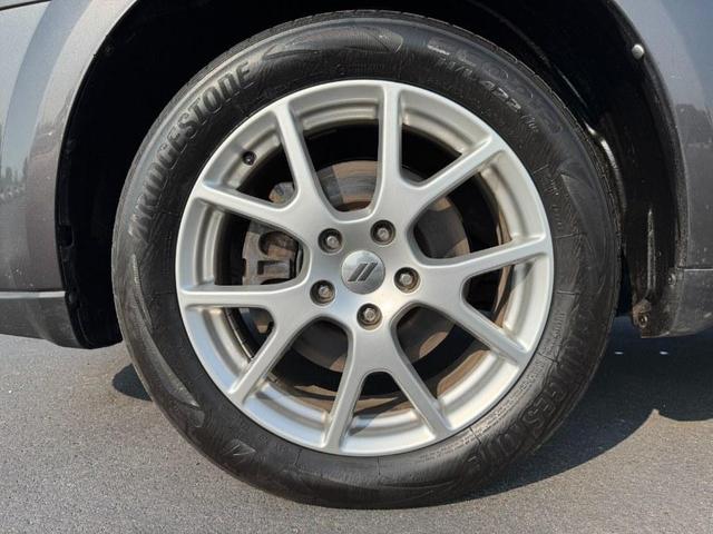 Photo of 2018 Granite Crystal Metallic Dodge Journey