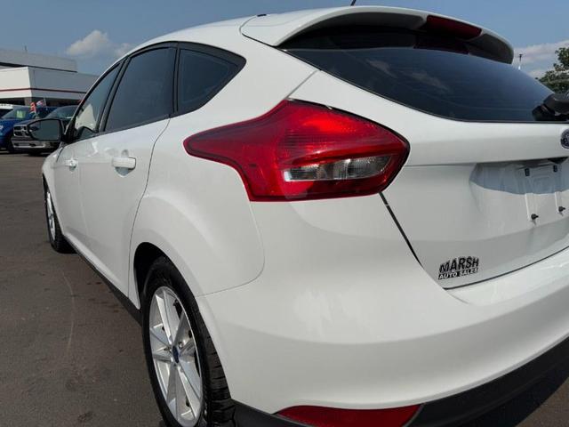 Photo of 2018 Oxford White Ford Focus
