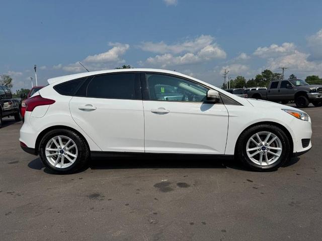 Photo of 2018 Oxford White Ford Focus