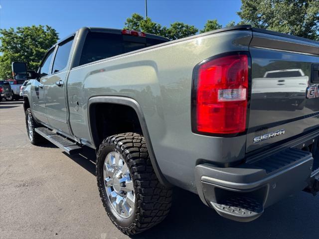 Photo of 2017 Gray GMC Sierra 2500